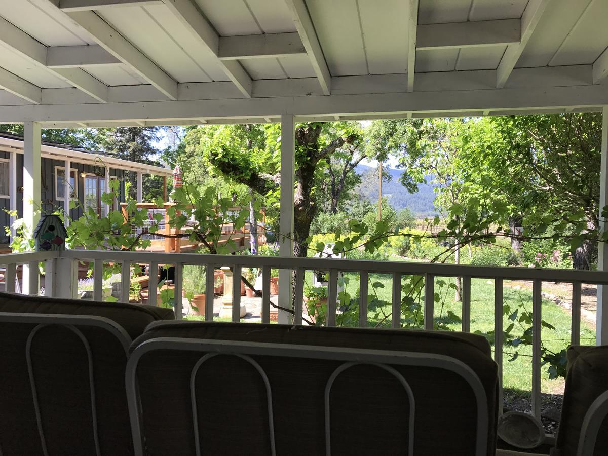 Trailside Inn Bed And Breakfast Calistoga Exterior foto